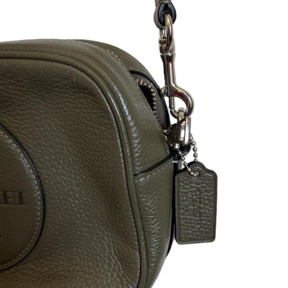 COACH DEMPSEY Leather Camera Bag with Patch Brand New - Picture 4 of 7